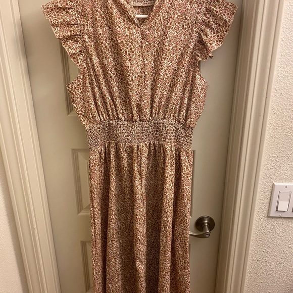 NWOT Mock Neck Floral Midi Dres - Picture 5 of 6